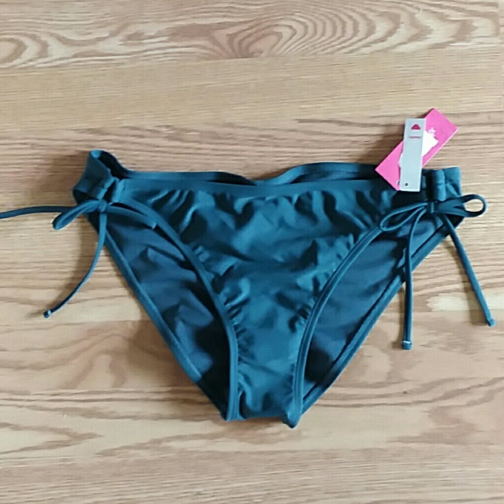 Nwt cheeky bikini bottoms xl